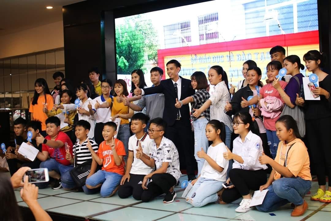 83114420 2423154211333113 758119980385435648 O