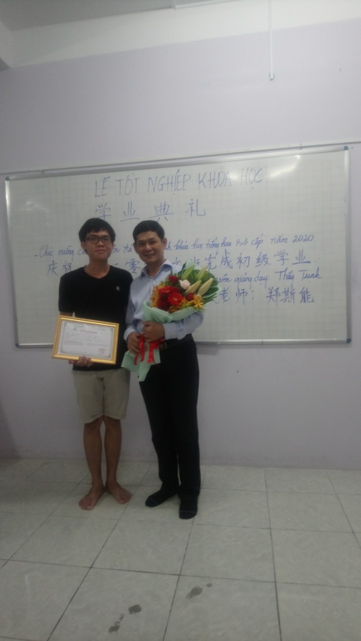 Z2259172270083 8705759ef15ec6eaa7f6ad4057d7e4cb