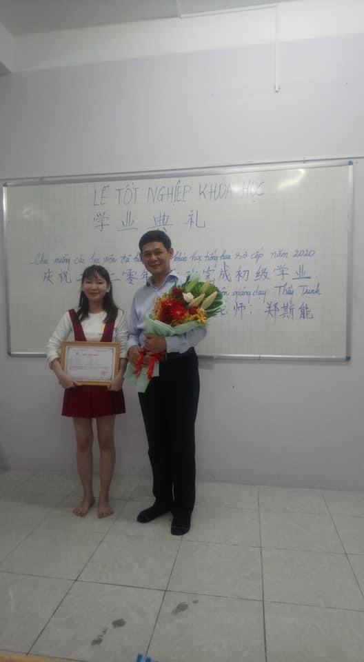 Z2665337134490 D92a6e761f298ac2aa3f3ed665a5b3d2