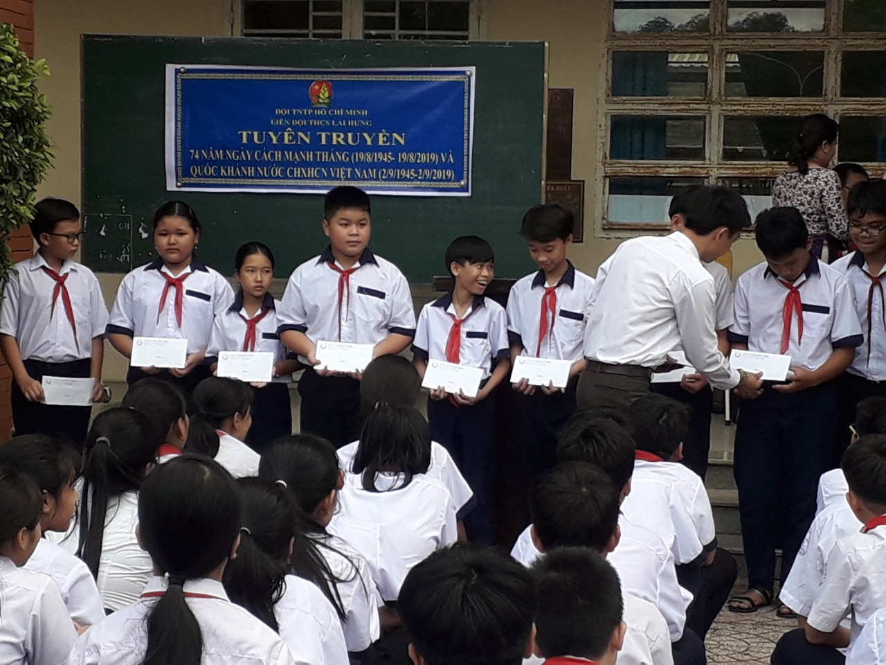 58bb4d9b302ecb70923f